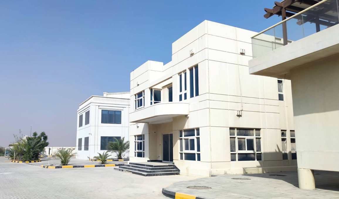 Factory BAY 5 - Service buildings courtyard