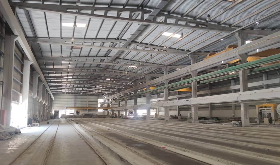 Factory BAY 5 - Production hall interior lighting